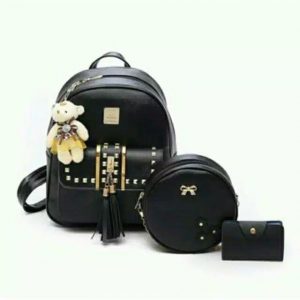 TAs Syahrini hitam Vievie House