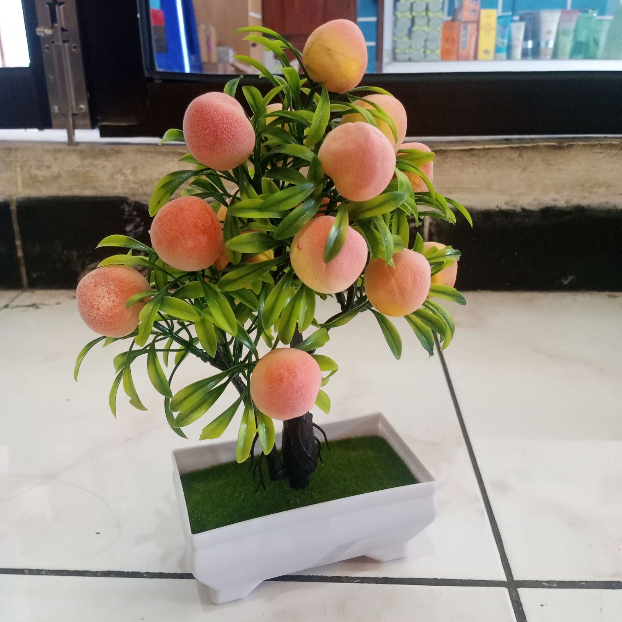 ini adalah Bunga Plastik Peach, size: 4 oz, material: Plastic, color: Pink peach, brand: Dekorasiindonesia, age_group: all ages, gender: unisex