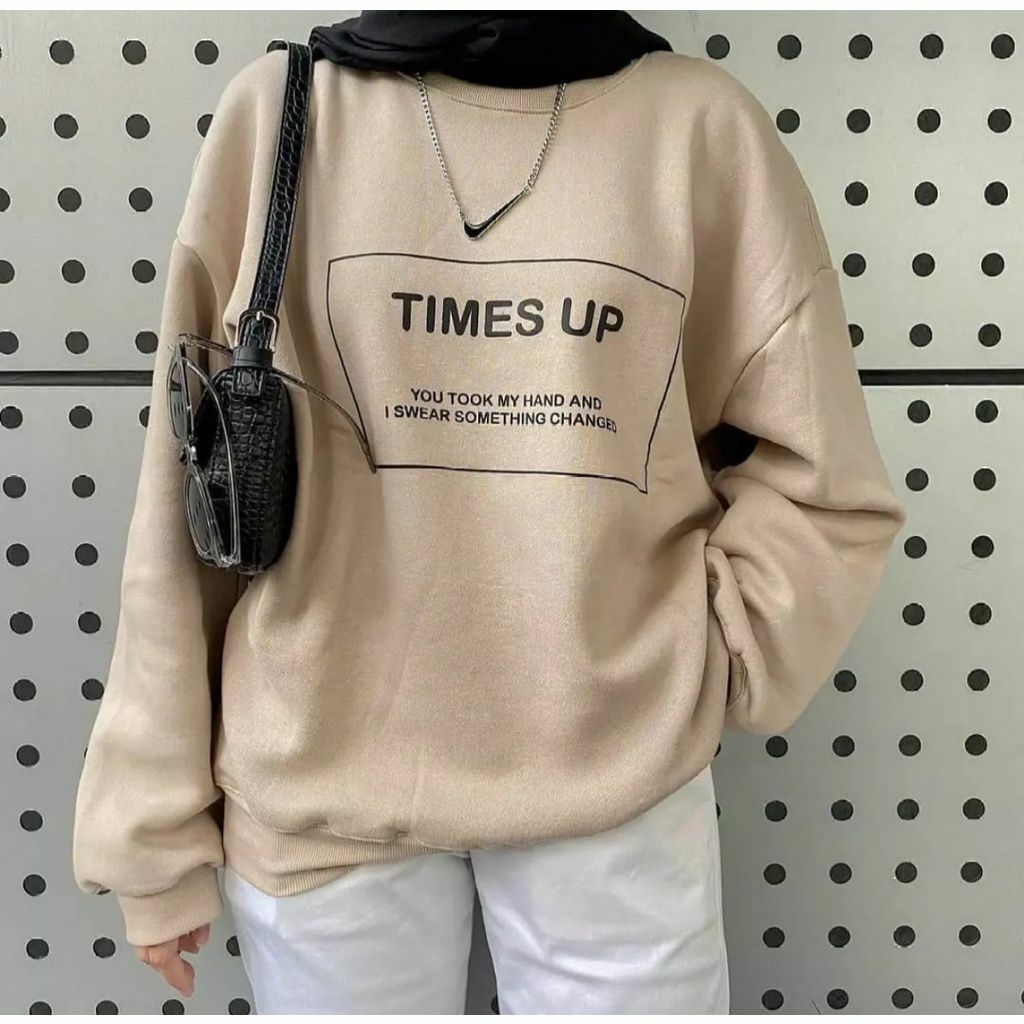 ini adalah Sweater Time Cream, size: LD 90cm, Panjang 60cm, material: Fleece, color: Cream, brand: jaketindonesia, age_group: all ages, gender: unisex