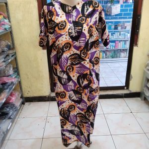 ini adalah Daster Jumbo Jati, size: XL, material: Rayon, color: multicolor, brand: Bajuwanitaindonesia, age_group: all ages, gender: female
