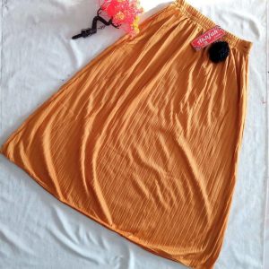 ini adalah Rok Plisket Anak Mustard, size: Long 80 cm x LP 22cm, material: Jersey, color: yellow mustard, brand: BajuAnakindonesia, age_group: kids, gender: female