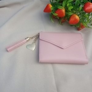 ini adalah Dompet Mini V Salem, size: 11 cm x 9 cm, material: synthetic, color: pink, brand: Dompetindonesia, age_group: all ages, gender: female
