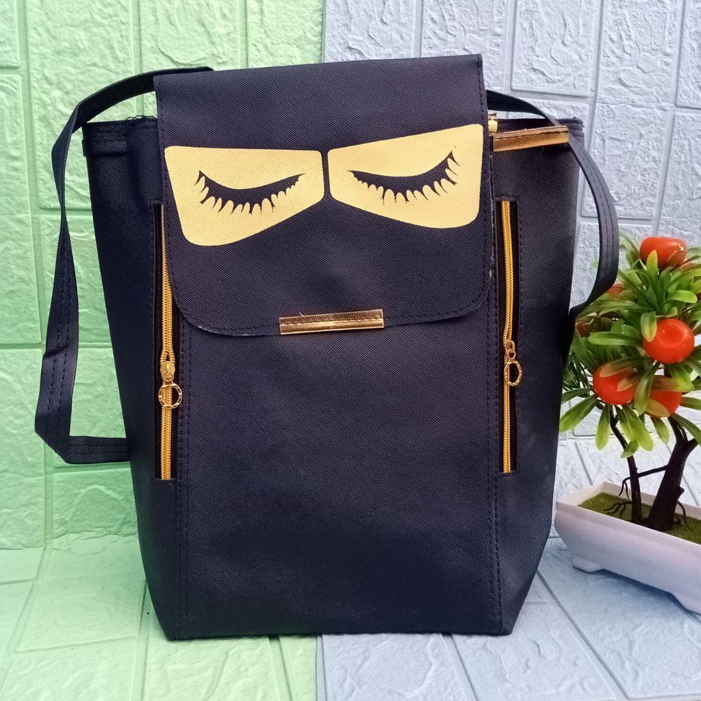 ini adalah Tas Nikob Navy, size: 30 cm x 25 cm, material: synthetic, color: nevy, brand: tasranselniqndonesia, age_group: all ages, gender: female