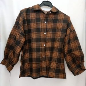 ini adalah Kemeja Kotak Coksu, size: LD 98cm, material: cotton, color: chocholate milk, brand: kemseqvieindonesia, age_group: all ages, gender: female