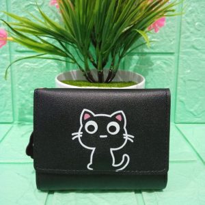 ini adalah Dompet Cute Hitam, size: 12 cm x 9 cm, material: synthetic, color: black, brand: dompetminicute, age_group: all ages, gender: female