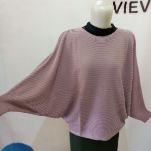 ini adalah Rajut Batwing Nila, size: P66cm, P.lengan 60cm, Lingkar baju bawah 100cm, material: wol, color: nila, brand: Rajutbatwingbjn, age_group: all ages, gender: female