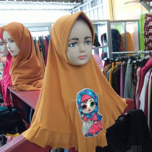 ini adalah Jilbab Anak LOL Kuning, size: L, material: Jersey, color: yellow, brand: hijablolanak, age_group: kids, gender: female