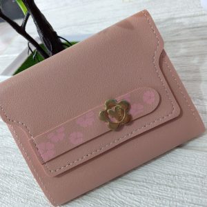 ini adalah Dompet Bunga Cinta Pink Muda, size: 11 cm x 9.5 cm, material: synthetic, color: light pink, brand: dompet bucin bjn, age_group: all ages, gender: female