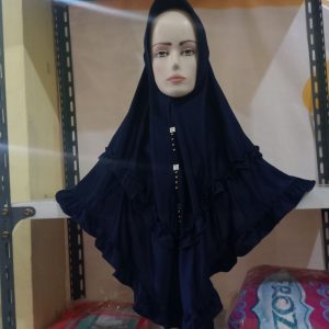 ini adalah Jilbab Zaskia Rempel Navy, size: L, material: jersey, color: nevy, brand: Jilbabzaskiabjn, age_group: all ages, gender: female