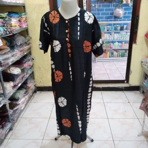 ini adalah Daster Pendek Audi, size: XL, material: Rayon, color: black, brand: dasterpendekaudi, age_group: all ages, gender: female