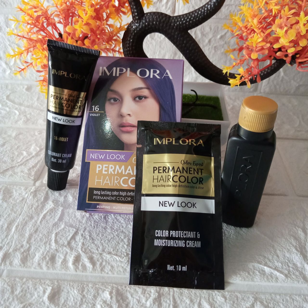 ini adalah Implora Hair Color 16 Violet, brand: Implora, age_group: all ages, gender: unisex
