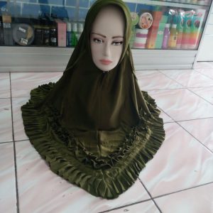 ini adalah Jilbab Rempel Tali Army, size: L, material: jersey, color: green army, brand: Jilbabrempeltali, age_group: all ages, gender: female