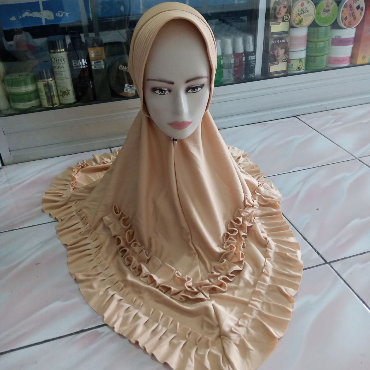 ini adalah Jilbab Rempel Tali Coksu, size: L, material: jersey, color: chocholate milk, brand: Jilbabrempeltali, age_group: all ages, gender: female
