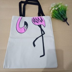 ini adalah Tote Bag Angsa, size: 40cm x 30cm, material: canvas, color: white, brand: toteigindonesia, age_group: all ages, gender: female