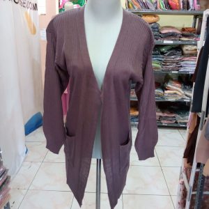 ini adalah Rajut Cardy Belle Burgundi, size: Long 85cm, material: Wol, color: burgundy, brand: cardy belle bojonegoro, age_group: all ages, gender: female