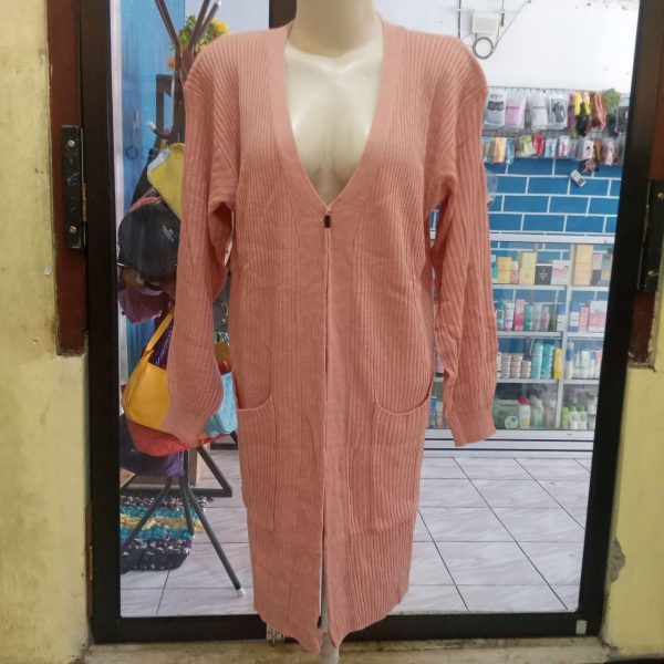 ini adalah Rajut Cardy Belle Dusty, size: Long 85cm, material: Wol, color: pink dusty, brand: cardy belle bojonegoro, age_group: all ages, gender: female