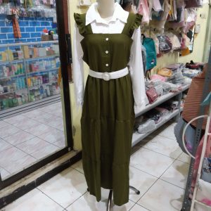 ini adalah Gamis Livi Army, size: 103cm x 133cm, material: mosecrepe, color: green army, brand: Gamislivi, age_group: all ages, gender: female