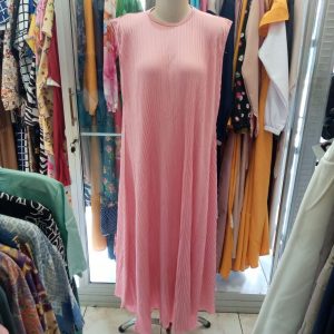ini adalah Outer Plisket Long Pink, size: LD 122cm, material: jersey, color: pink, brand: outerlongcardy, age_group: all ages, gender: female