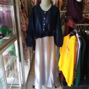 ini adalah Gamis Anjani Navy, size: 138cm, material: Moscrepe, color: navy, brand: gamisanjanibojonegoro, age_group: all ages, gender: female