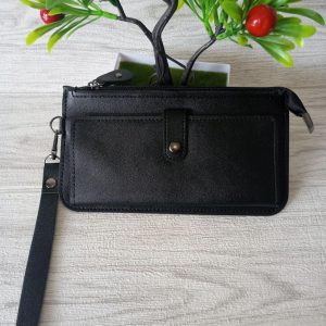 ini adalah Dompet Panjang Letali Hitam, size: 21cm x 11.5cm, material: synthetic, color: black, brand: Dompetletalibojonegoro, age_group: all ages, gender: female