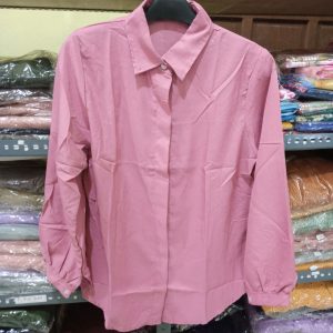 ini adalah Blouse Kira Dusty, size: LD105cm, material: cotton, color: pink dusty, brand: blousekirabojonegoro, age_group: all ages, gender: female