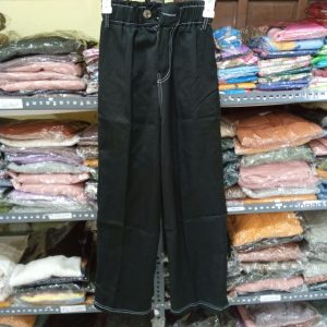ini adalah Celana Visa Hitam, size: long 90cm, material: drill, color: black, brand: celanavisabojonegoro, age_group: all ages, gender: female