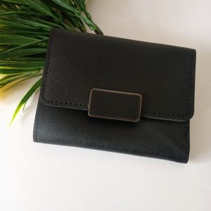 ini adalah Dompet Graf Hitam, size: 11.5cm x 9cm, material: synthetic, color: black, brand: dompetgrafbojonegoro, age_group: all ages, gender: female
