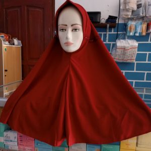 ini adalah Jilbab Serut Sekolah L Marun, size: L, material: cotton, color: maroon, brand: jilbabsekolahbojonegoro, age_group: all ages, gender: female