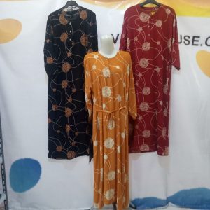 ini adalah Daster Panjang Bulat, size: XL, material: Rayon, color: multicolor, brand: dasterpanjangbulatbojonegoro, age_group: all ages, gender: female