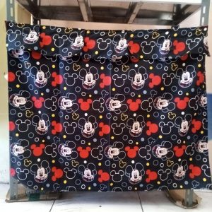 ini adalah Korden Kolong Mickey Hitam, size: 82cmx53cm, material: cotton polymicro, color: black, brand: kordenkolongbojonegoro, age_group: all ages, gender: unisex