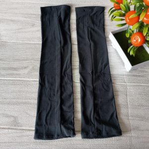 ini adalah Handsock Polos Abu, size: L, material: spandex, color: grey, brand: handshockbojonegoro, age_group: all ages, gender: female