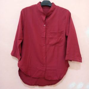 ini adalah Blouse Poche Marun, size: LD90cm, material: cotton, color: maroon, brand: blousepochebojonegoro, age_group: all ages, gender: female