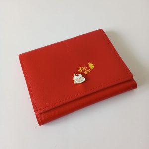 ini adalah Dompet Cake Merah, size: 11 cm x 9.5 cm, material: synthetic, color: red, brand: dompetcakebjn, age_group: all ages, gender: female