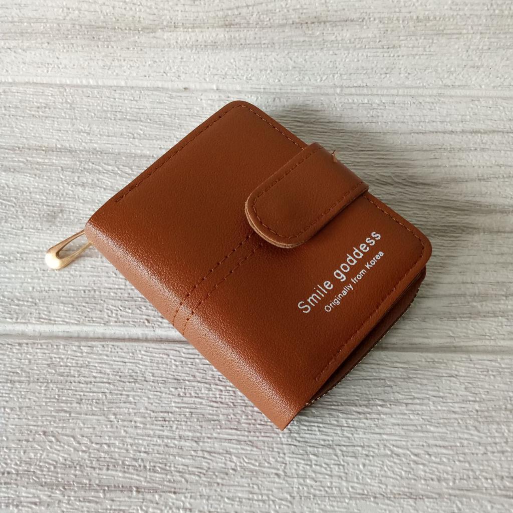 ini adalah Dompet Double Coklat, size: 11 cm x 9 cm, material: synthetic, color: chocholate, brand: dompetdoublebojonegoro, age_group: all ages, gender: female