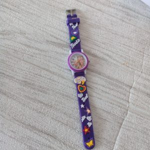 ini adalah Jam Anak Karakter Barbie, size: 2.8cm, material: rubber, color: purple, brand: jamanakkarakterbojonegoro, age_group: all ages, gender: unisex