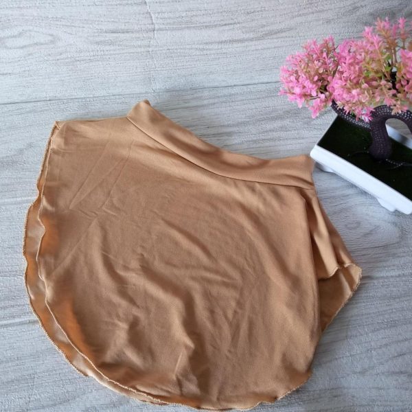 ini adalah Manset Leher Coksu, size: L, material: Soft Spandex, color: chocholate milk, brand: mansetleherbojonegoro, age_group: all ages, gender: female