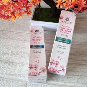 ini adalah Azarine Easy White Day Cream, brand: Wardah, age_group: all ages, gender: female