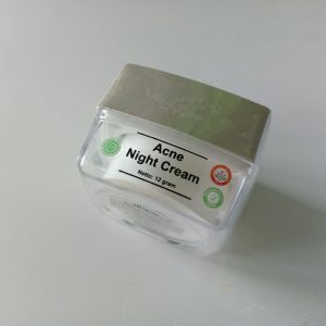 ini adalah Ms Glow Acne Night Cream, brand: Ms Glow, age_group: all ages, gender: female, capacity: 0.42 oz