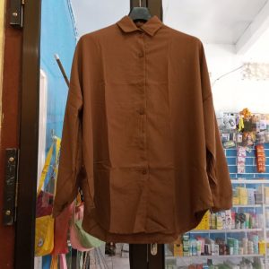 Ini adalah Blouse Deksi Coklat size: LD 100cm, material: cotton, color: chocholate, brand: blousedeksibojonegoro, age_group: all ages, style: simply blouse, gender: female, pattern: plain,