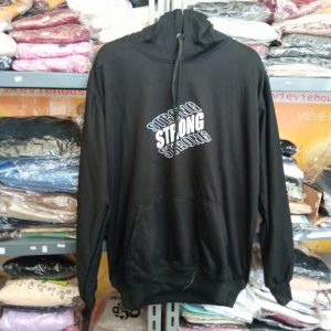 Ini adalah Jaket Strong Hitam size: LD 103cm, material: Fleece, color: black, brand: jaketstrongbjn, age_group: all ages, style: couple jacket, fashionable jacket, gender: unisex, pattern: plain with sablon,