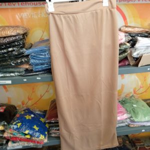 Ini adalah Rok Span Coksu size: Long 90cm, material: scuba, color: chocholate milk, brand: rokpanjangbojonegoro, age_group: all ages, style: fashionable long skirts, gender: female, pattern: plain,