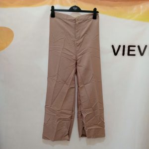 Ini adalah Kulot Yura Coksu size: Panjang 90cm, material: cotton, color: chocholate milk, brand: yuracullotbojonegoro, age_group: all ages, style: cool fashion culottes, gender: female, pattern: plain,