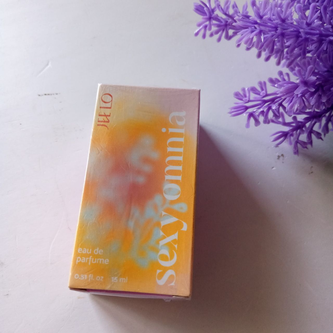 Ini adalah Moe Jello Parfum Omnia 15ml brand: moe jello, age_group: adult, gender: female, capacity: 15 ml,