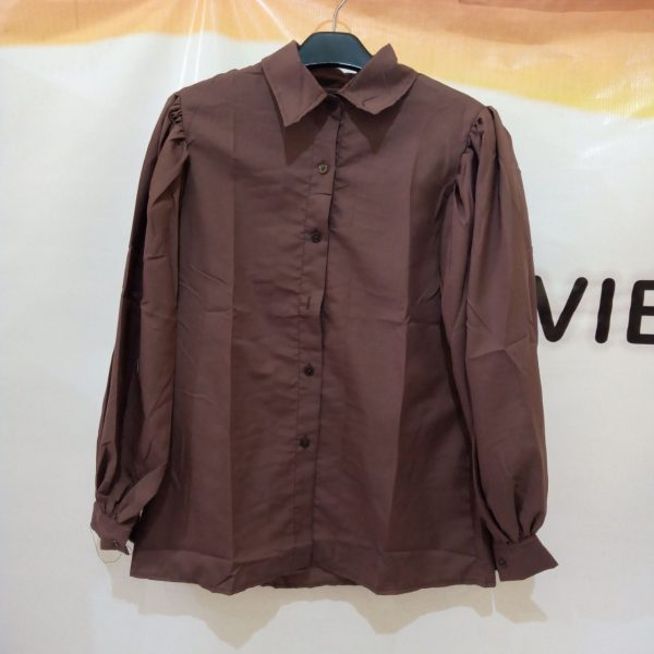 Ini adalah Blouse Odri Coklat Tua size: One Size, material: cotton, color: dark chocholate, brand: blouseodribojonegoro, age_group: adult, style: simply blouse, gender: female, pattern: plain,