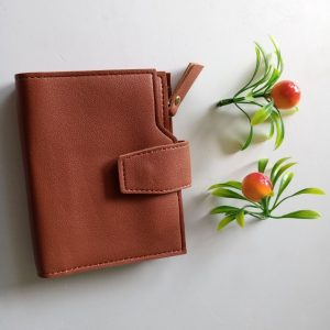 Ini adalah Dompet D26 Coklat Muda size: 13x9, material: synthetic leather, color: light chocholate, brand: dompetd26bojonegoro, age_group: adult, style: simply mini wallet, gender: female, pattern: leather d26,