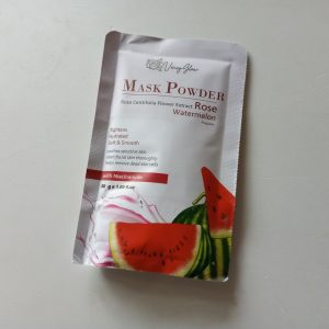 Ini adalah Vincy Glow Mask Powder Rose Watermelon brand: vincy glow, age_group: adult, gender: female, capacity: 1.69 oz,