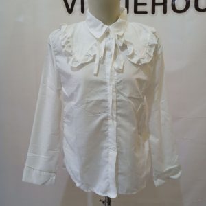 Ini adalah Blouse Jeni Putih, size: LD 105cm, material: cotton, color: white, brand: Blousejenibojonegoro, age_group: adult, style: fashionable blouse, gender: female, pattern: plain,