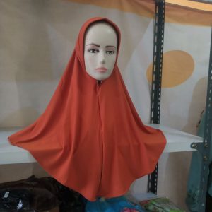Ini adalah Jilbab Sport Jumbo Bata size: 69cmx80cm, material: jersey, color: coralbata, brand: jilbabsport, age_group: all ages, style: muslimah headwear, sporty muslimah,, gender: female, pattern: plain,