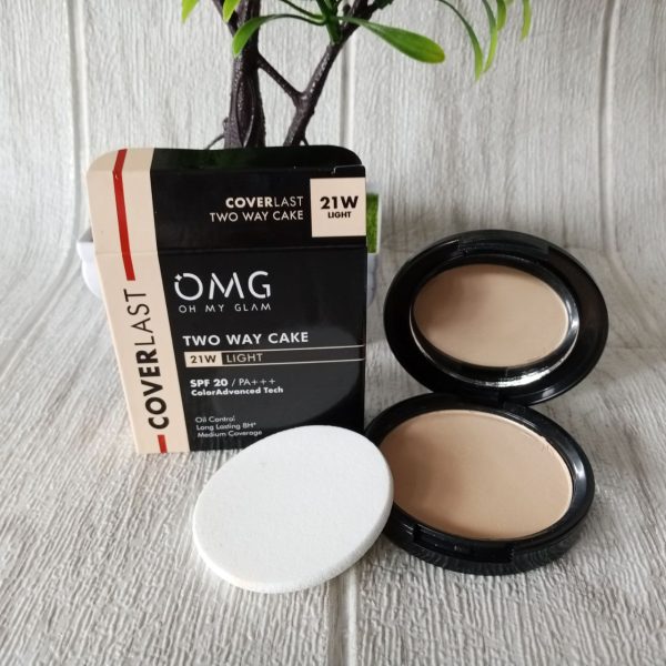 Ini adalah OMG Coverlast TWC Light brand: OMG, age_group: all ages, gender: female, capacity: 12 ml, ingredients: Talc,Mica,Zea Mays (Corn) Starch,Octyldodecyl Stearoyl Stearate,Kaolin,Titanium Dioxide,Ethylhexyl Methoxycinnamate,Silica,Phenoxyethanol,Zinc Oxide,Ethylhexylglycerin,Methicone,Triethoxycaprylylsilane,Fragrance,Dimethiconol Stearate,Niacinamide,Simmondsia Chinensis (Jojoba) Seed Oil,Sodium Ascorbyl Phosphate,Tocopheryl Acetate,BHT,Tocopherol,