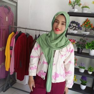 Ini adalah Pasmina Pet Jersey Sage size: L, material: jersey, color: green sage, brand: pasminapetbjn, age_group: all ages, style: casual style, gender: female, pattern: plain,